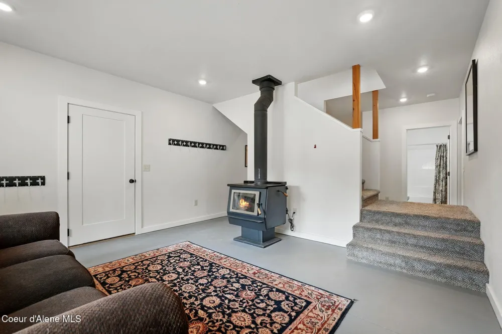 204 Courtlen Court Priest Lake, ID 83856