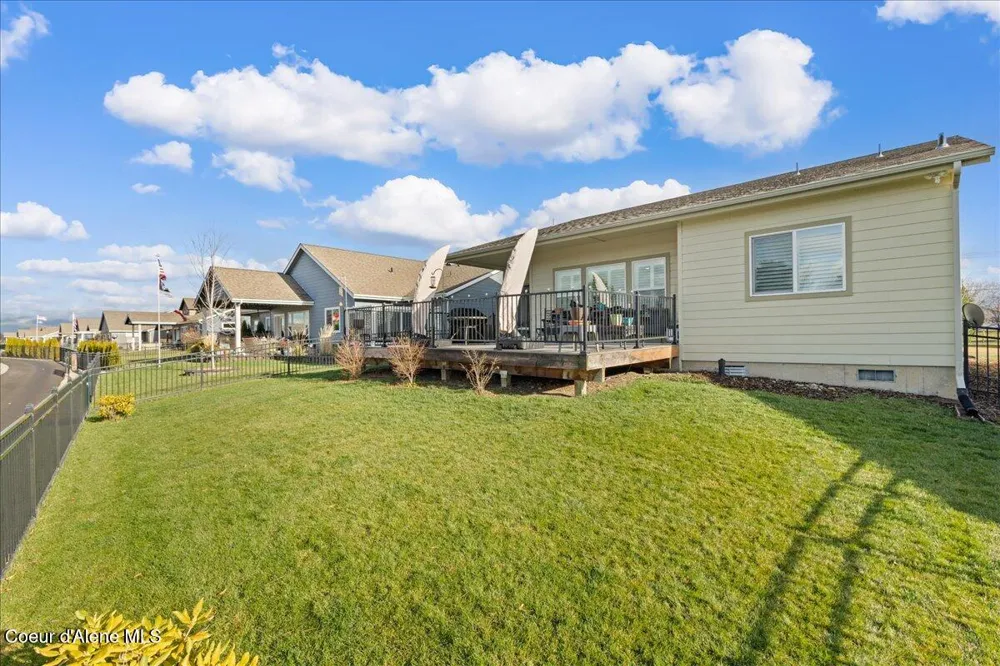 2533 SIDE SADDLE LANE Post Falls, ID 83854