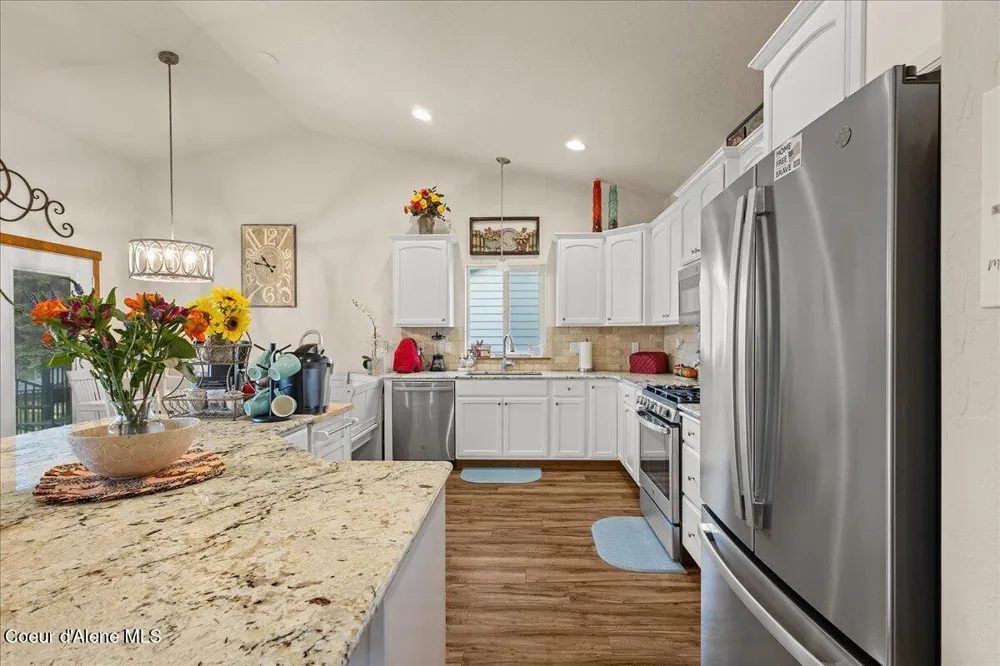 2533 SIDE SADDLE LANE Post Falls, ID 83854