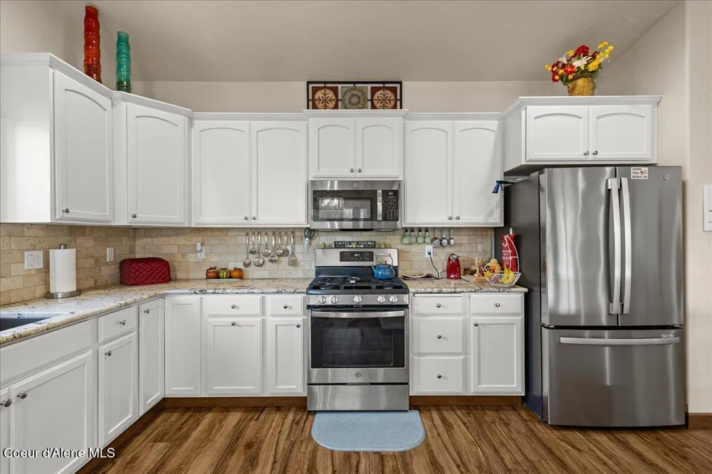 2533 SIDE SADDLE LANE Post Falls, ID 83854