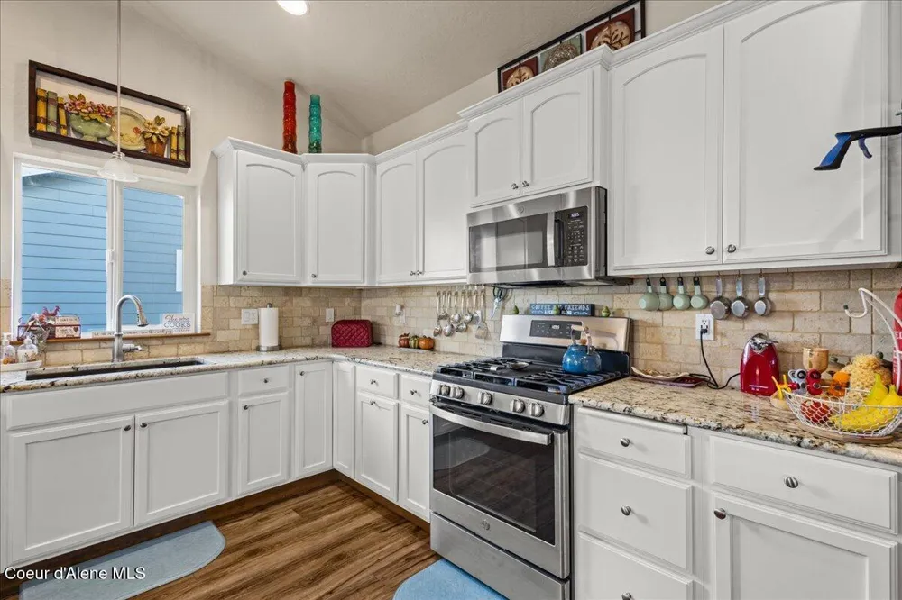 2533 SIDE SADDLE LANE Post Falls, ID 83854
