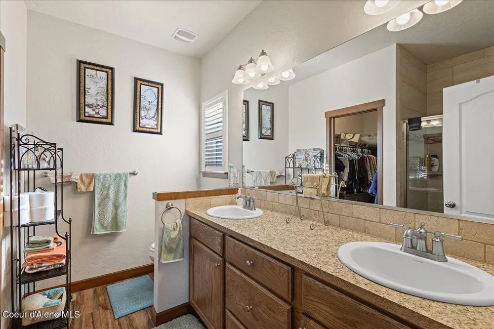 2533 SIDE SADDLE LANE Post Falls, ID 83854