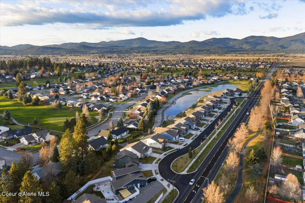 2533 SIDE SADDLE LANE Post Falls, ID 83854