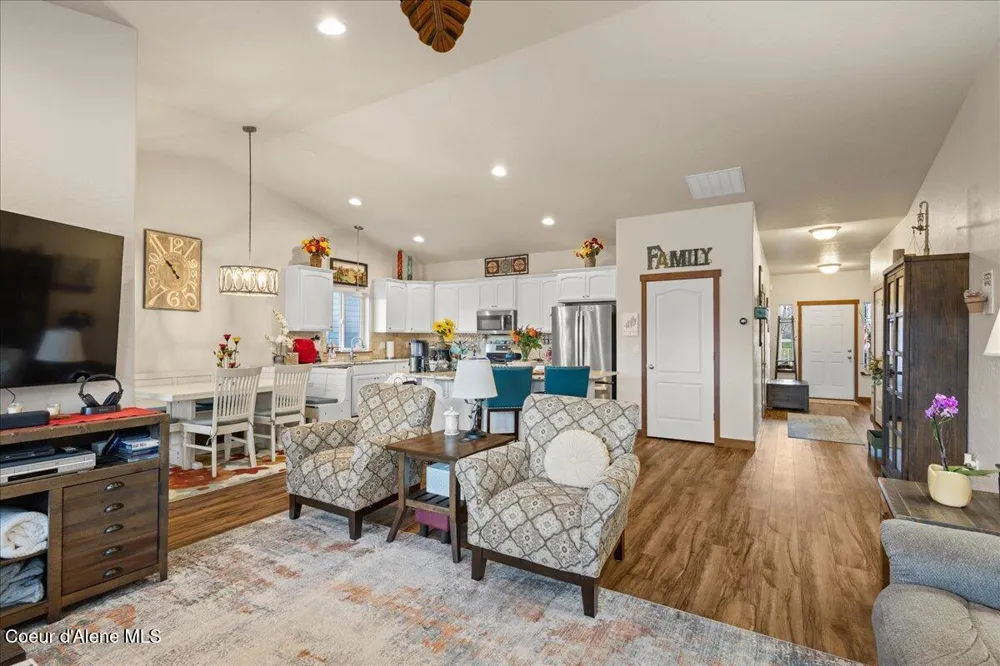2533 SIDE SADDLE LANE Post Falls, ID 83854