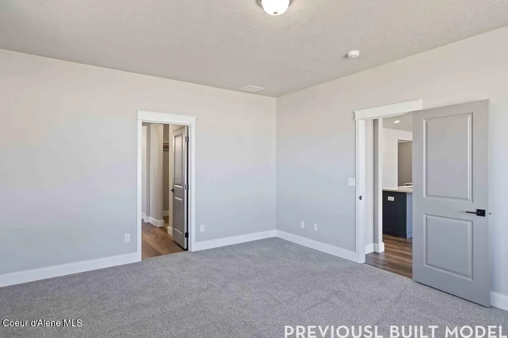9086 CALIFORNIA STREET Rathdrum, ID 83858