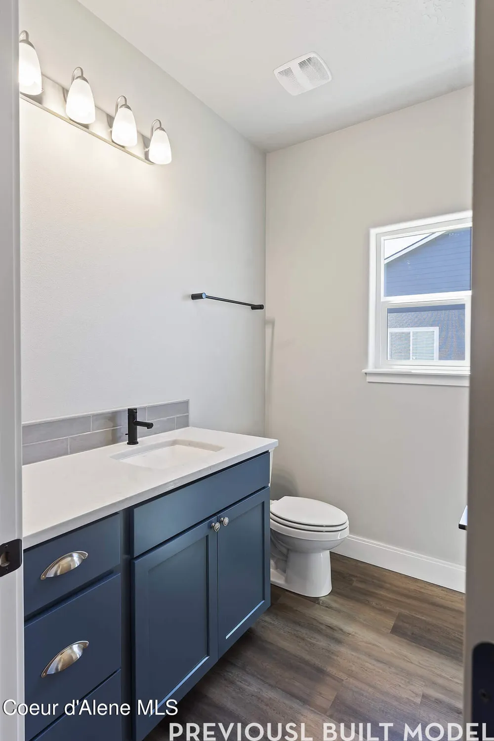 9086 CALIFORNIA STREET Rathdrum, ID 83858
