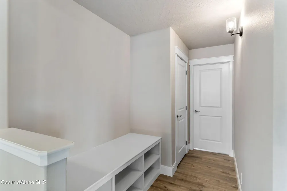 9192 BEDWELL STREET Rathdrum, ID 83858