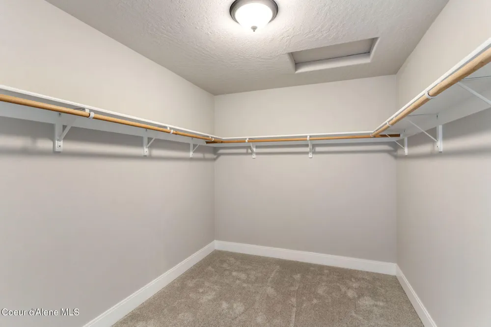 9192 BEDWELL STREET Rathdrum, ID 83858