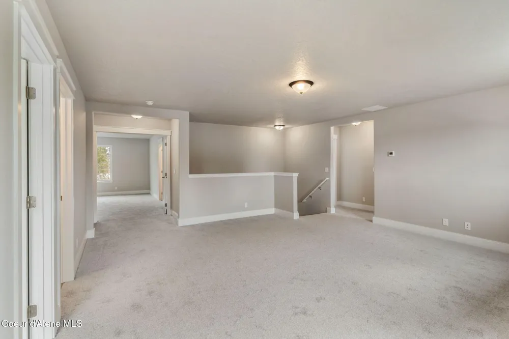 9192 BEDWELL STREET Rathdrum, ID 83858