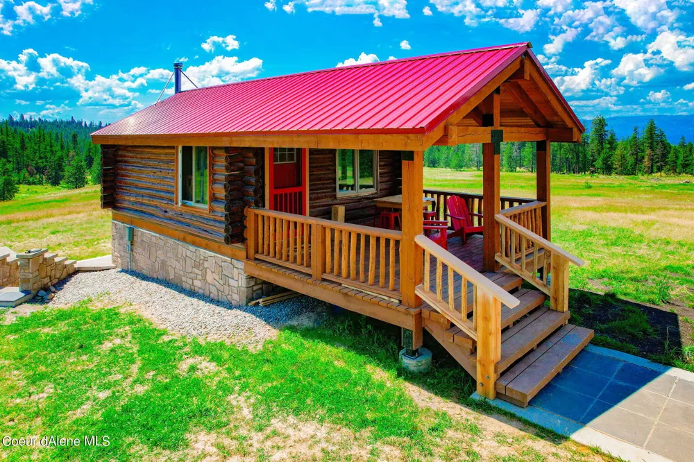 5939 E Burma Road Harrison, ID 83833