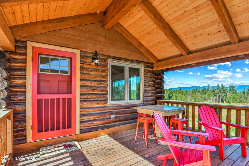 5939 E Burma Road Harrison, ID 83833