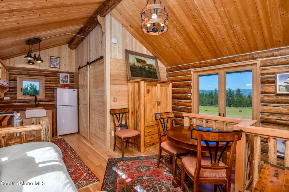 5939 E Burma Road Harrison, ID 83833