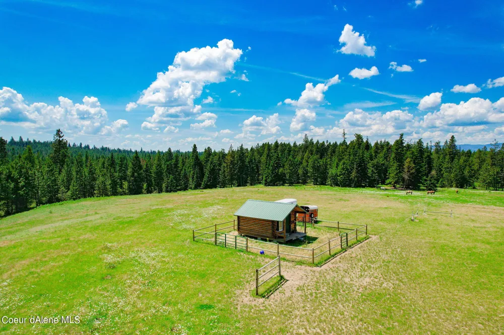 5939 E Burma Road Harrison, ID 83833
