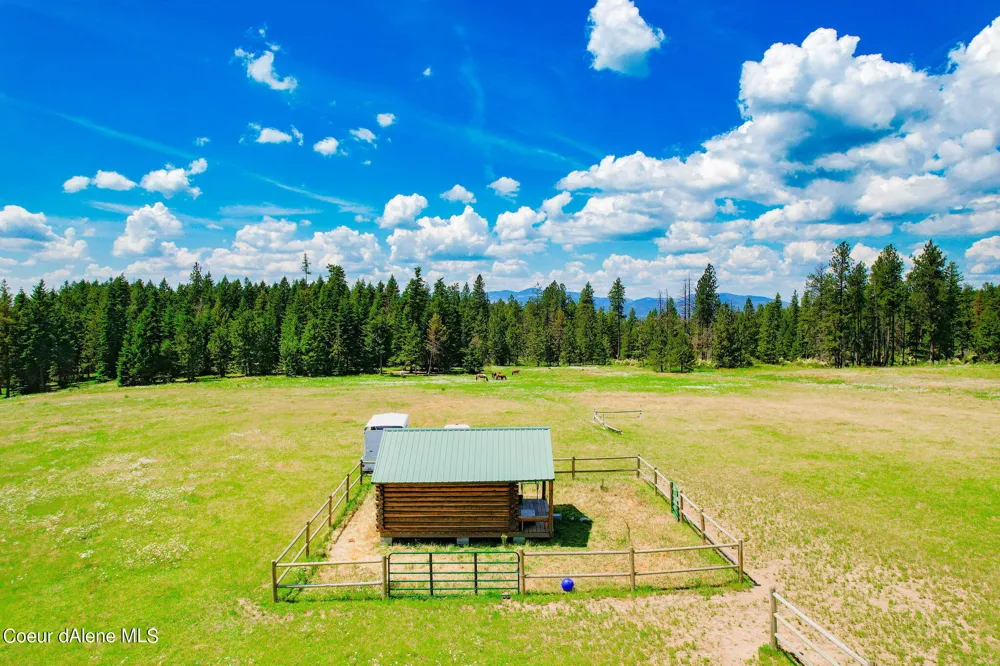 5939 E Burma Road Harrison, ID 83833