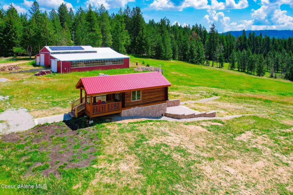 5939 E Burma Road Harrison, ID 83833
