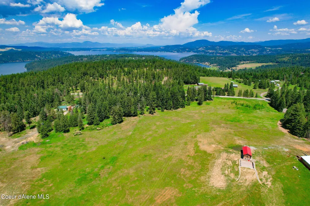 5939 E Burma Road Harrison, ID 83833