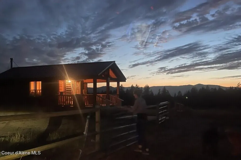 5939 E Burma Road Harrison, ID 83833