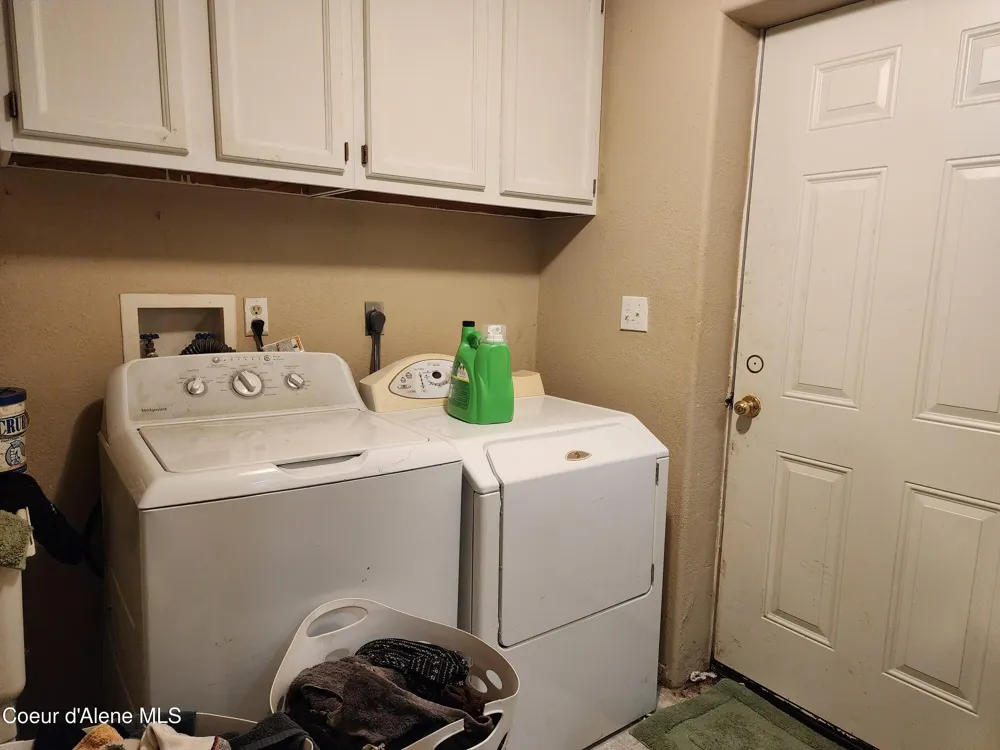 40483 Riverview Drive Cataldo, ID 83810