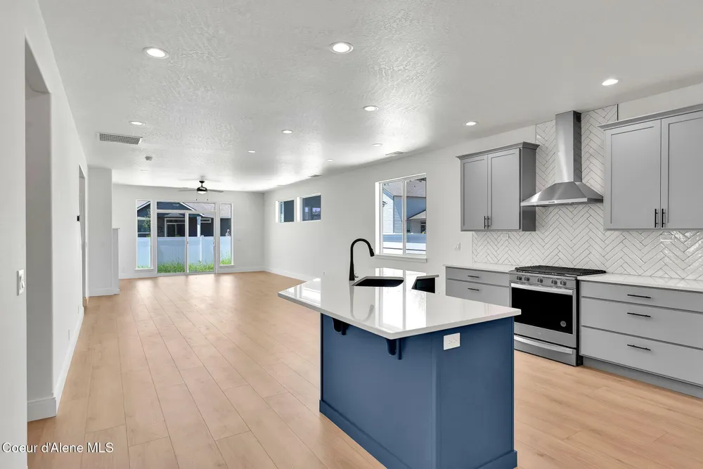 9146 BEDWELL STREET Rathdrum, ID 83858