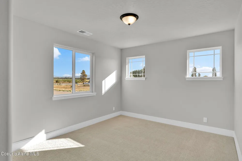 9120 BEDWELL STREET Rathdrum, ID 83858