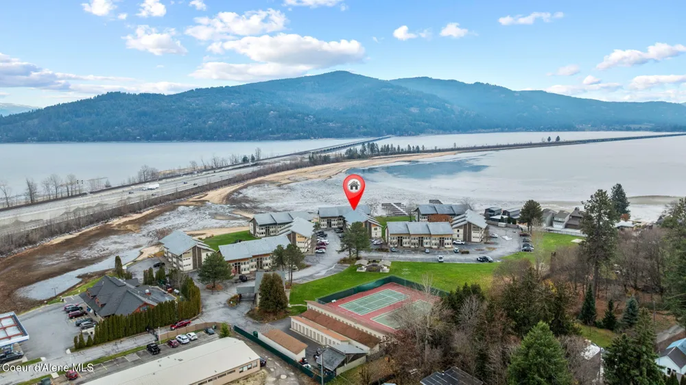 301 IBERIAN WAY #223 Sandpoint, ID 83864