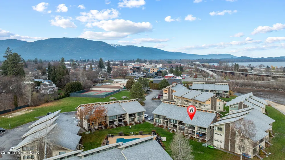 301 IBERIAN WAY #223 Sandpoint, ID 83864