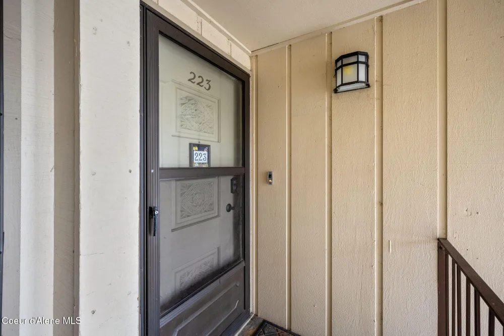 301 IBERIAN WAY #223 Sandpoint, ID 83864