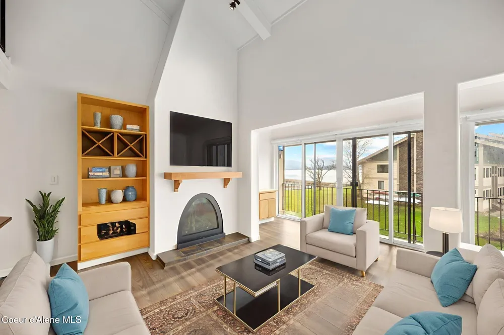 301 IBERIAN WAY #223 Sandpoint, ID 83864
