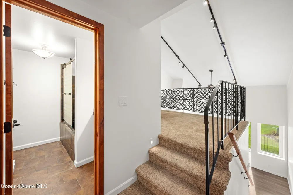 301 IBERIAN WAY #223 Sandpoint, ID 83864