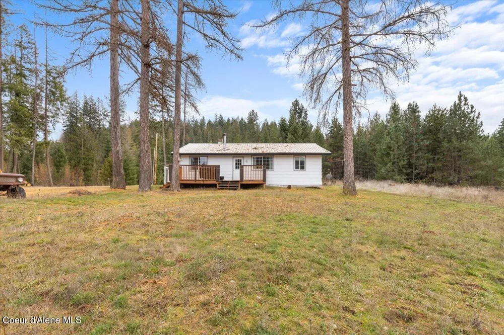 286 E Dufort Road Sagle, ID 83860
