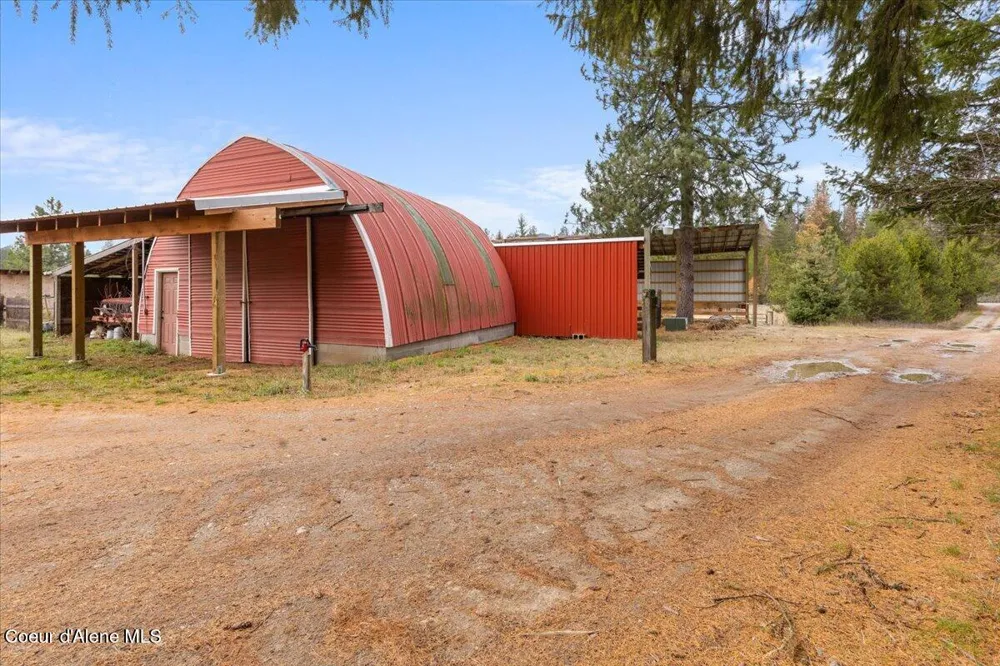 286 E Dufort Road Sagle, ID 83860