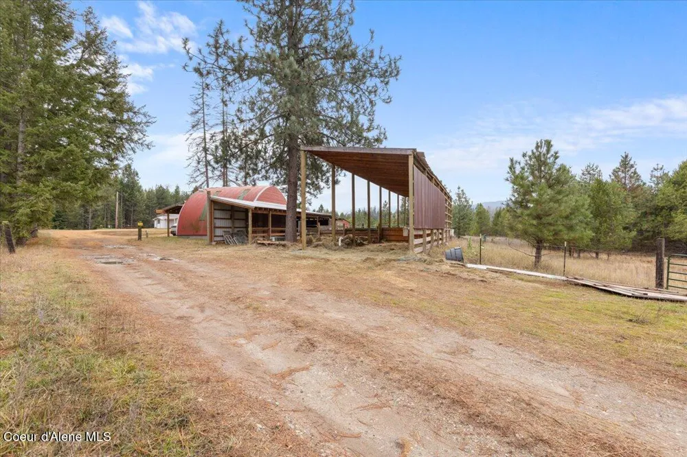 286 E Dufort Road Sagle, ID 83860