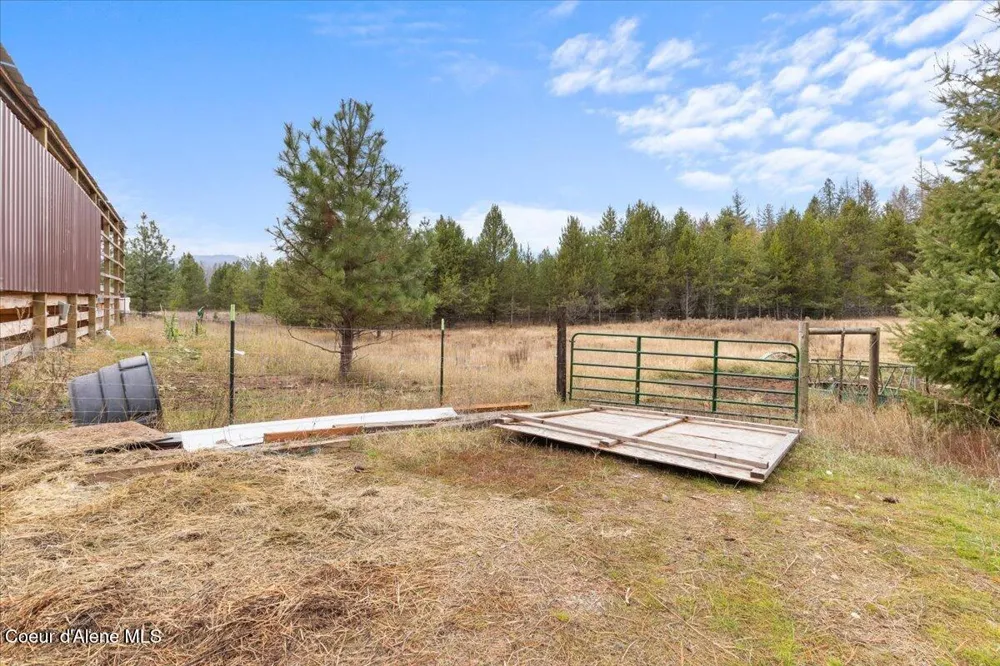 286 E Dufort Road Sagle, ID 83860