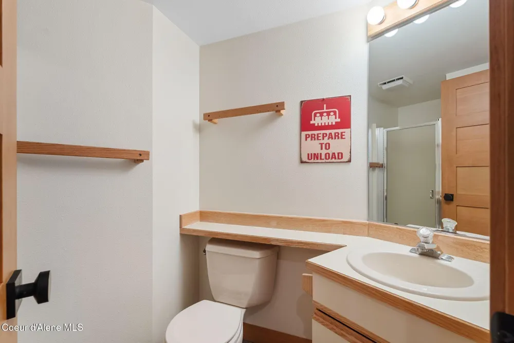 169 Crystal Springs Rd. #501 Sandpoint, ID 83864
