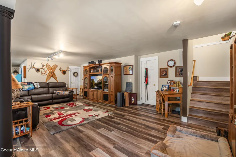 144 Solar Rd Oldtown, ID 83822