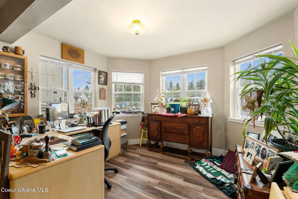 144 Solar Rd Oldtown, ID 83822