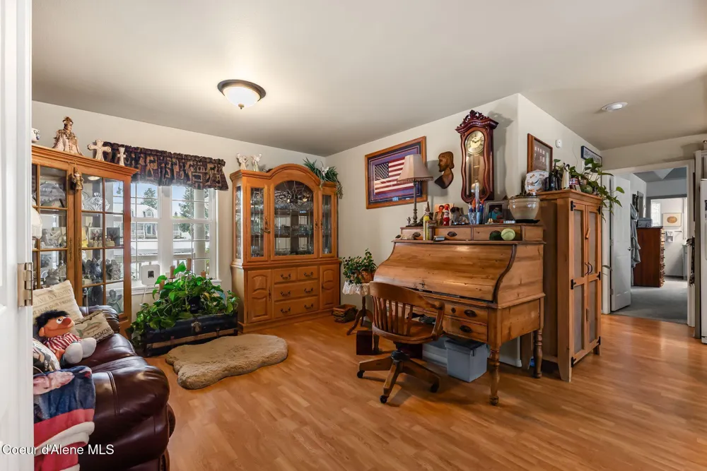 144 Solar Rd Oldtown, ID 83822