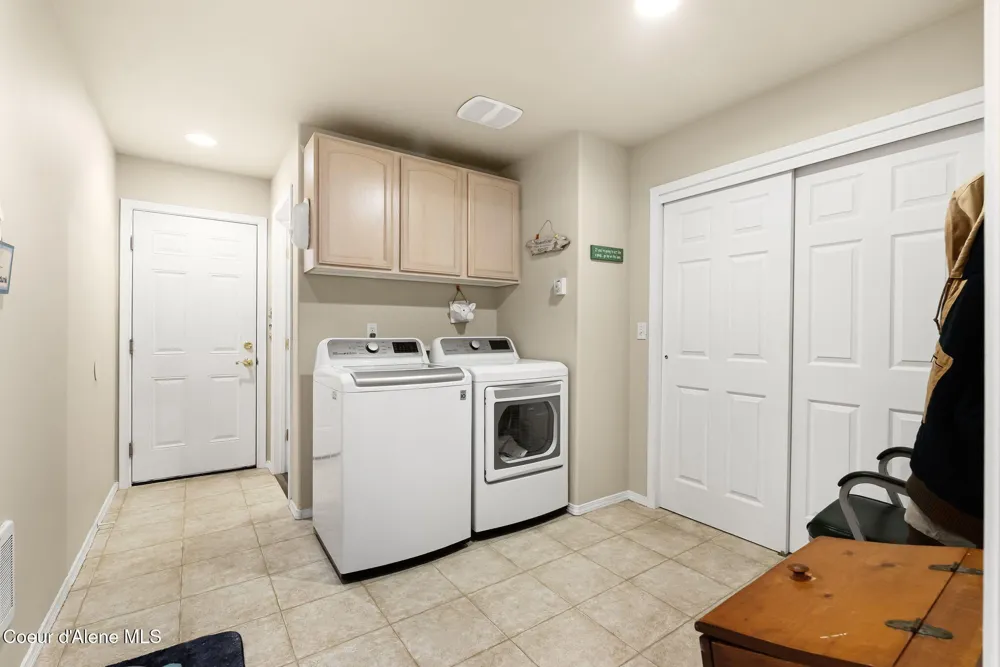 144 Solar Rd Oldtown, ID 83822