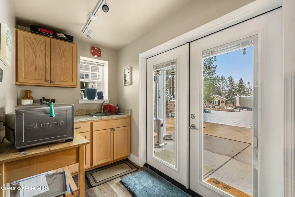 144 Solar Rd Oldtown, ID 83822