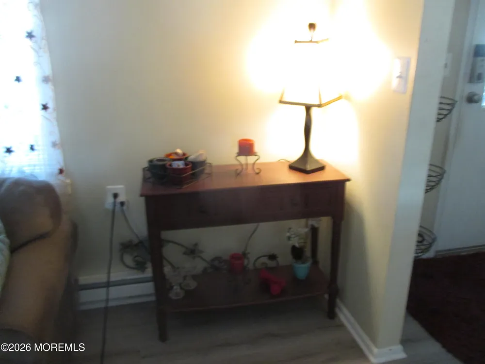 678 New Castle Court #B Lakewood, NJ 08701