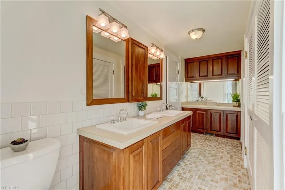 263 Main Street W Yanceyville, NC 27379
