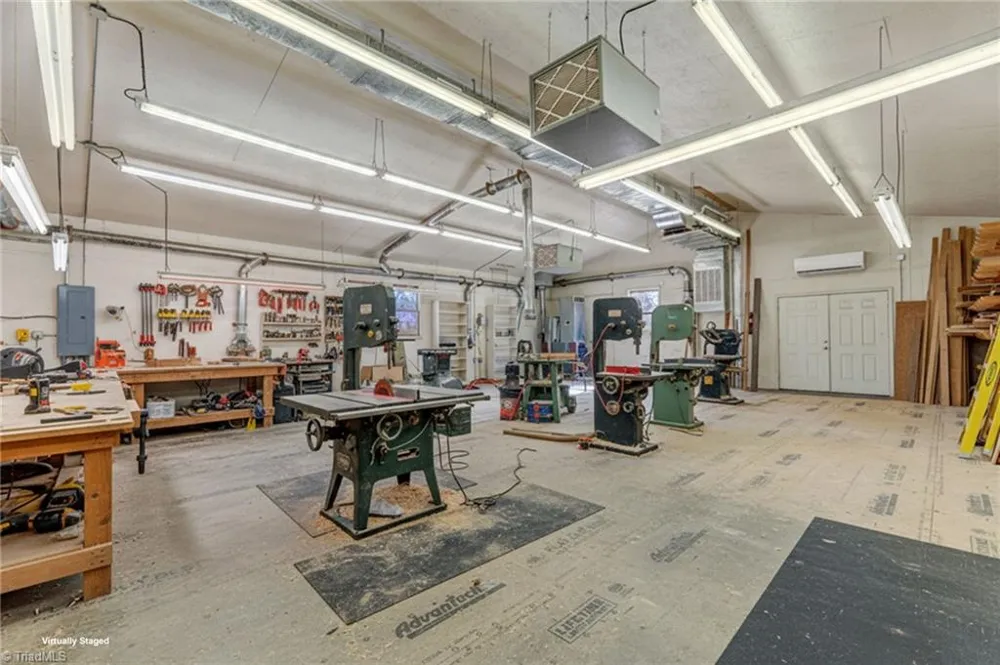 263 Main Street W Yanceyville, NC 27379
