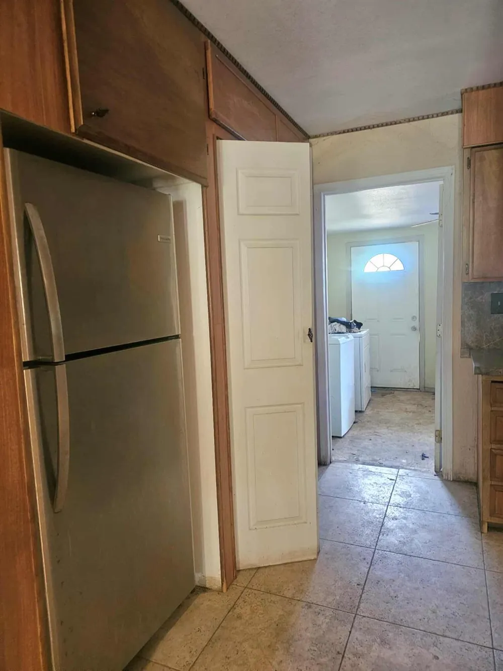 14398 Avenue 88 Pixley, CA 93256