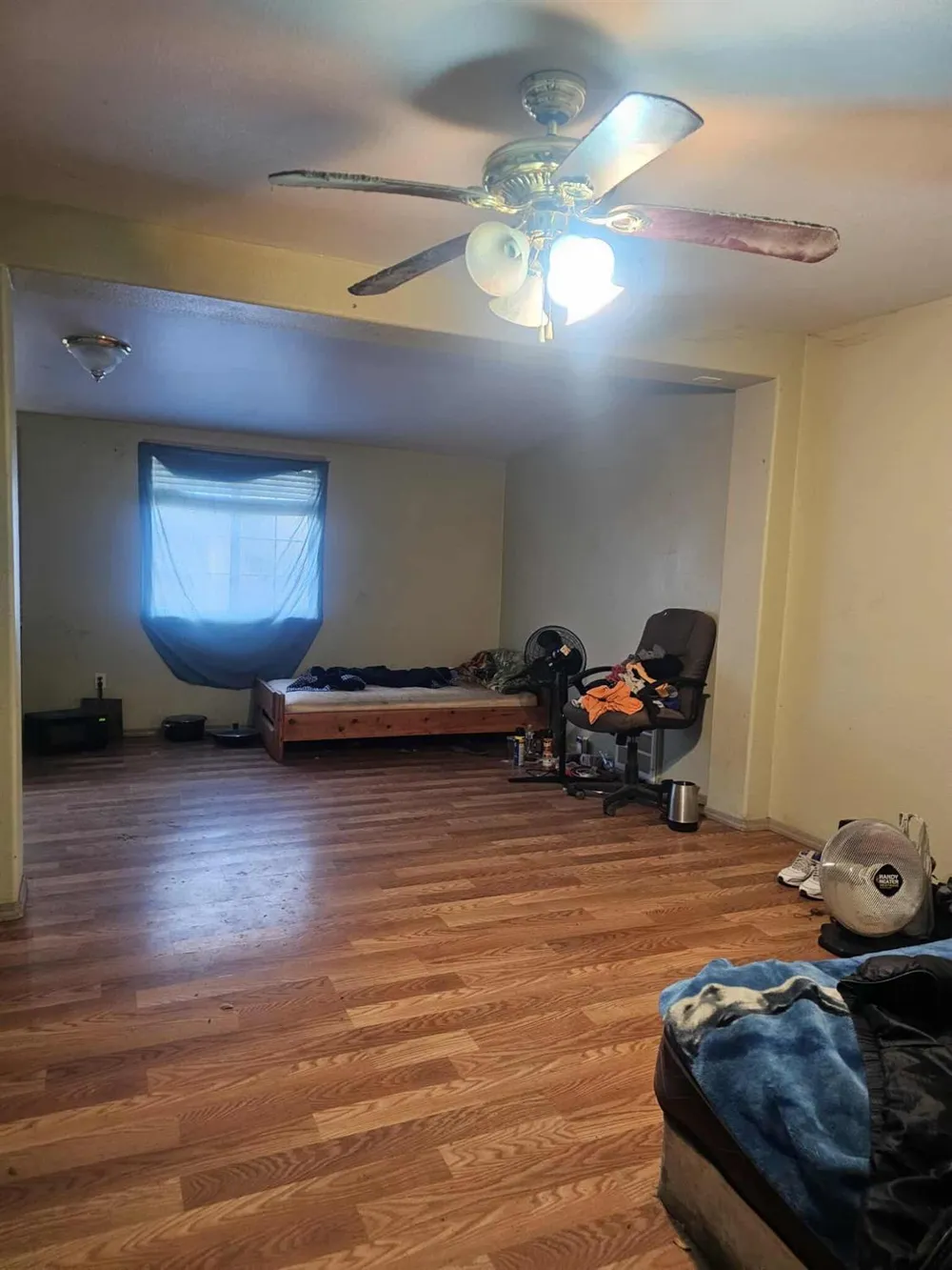 14398 Avenue 88 Pixley, CA 93256