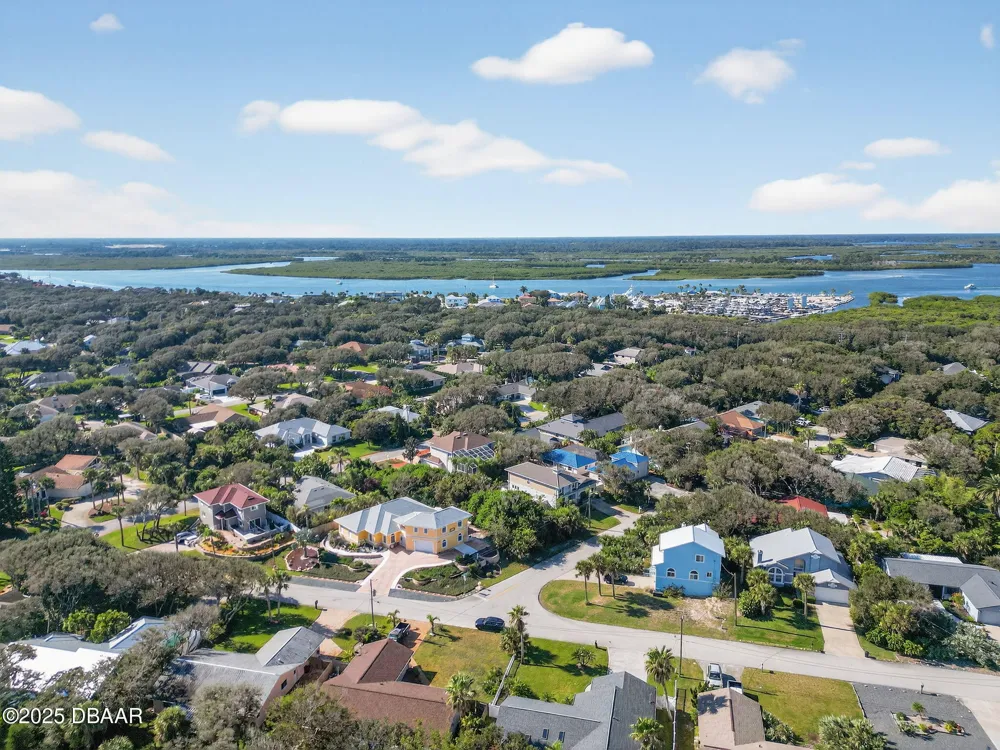 61 Beverly Hills Avenue Ponce Inlet, FL 32127