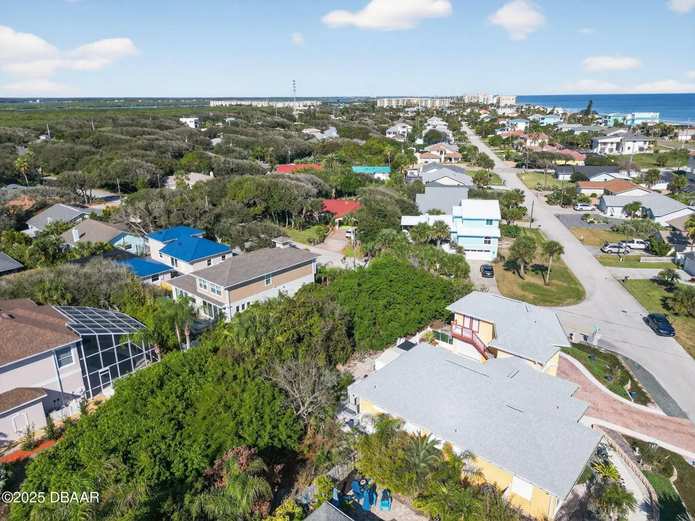 61 Beverly Hills Avenue Ponce Inlet, FL 32127
