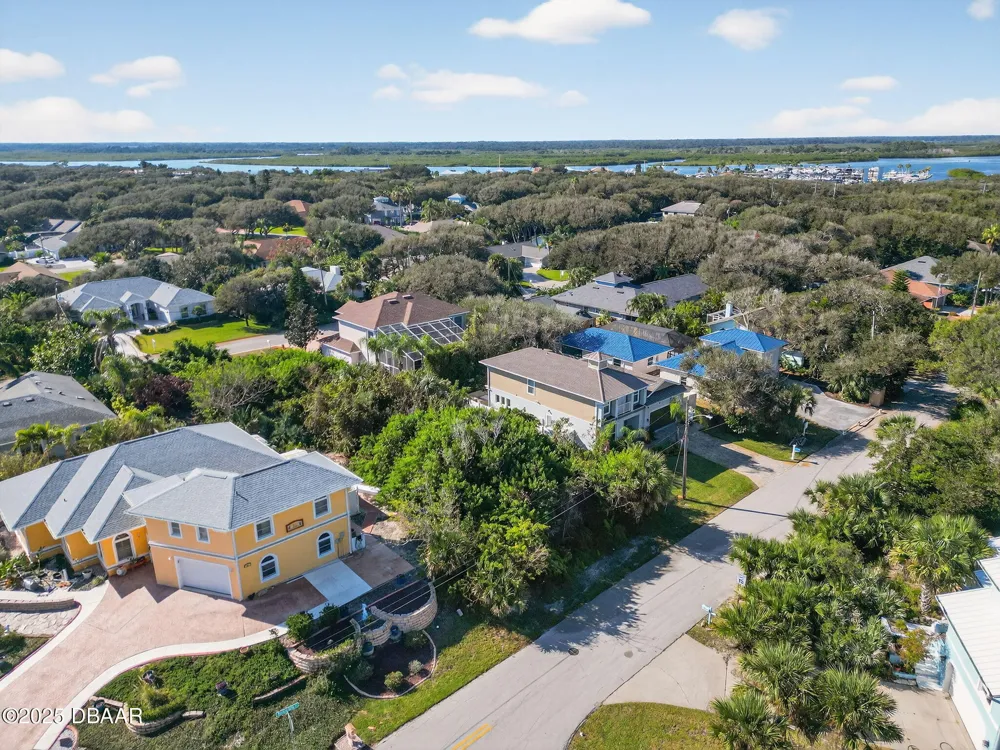 61 Beverly Hills Avenue Ponce Inlet, FL 32127