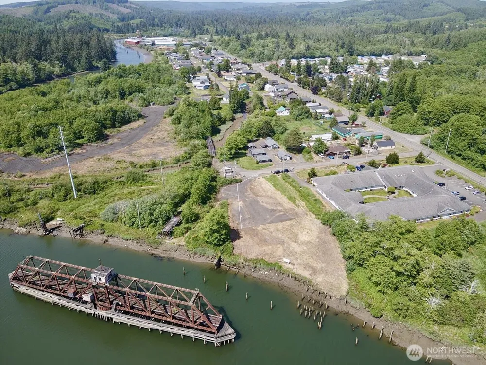 1010 Division Street Hoquiam, WA 98550