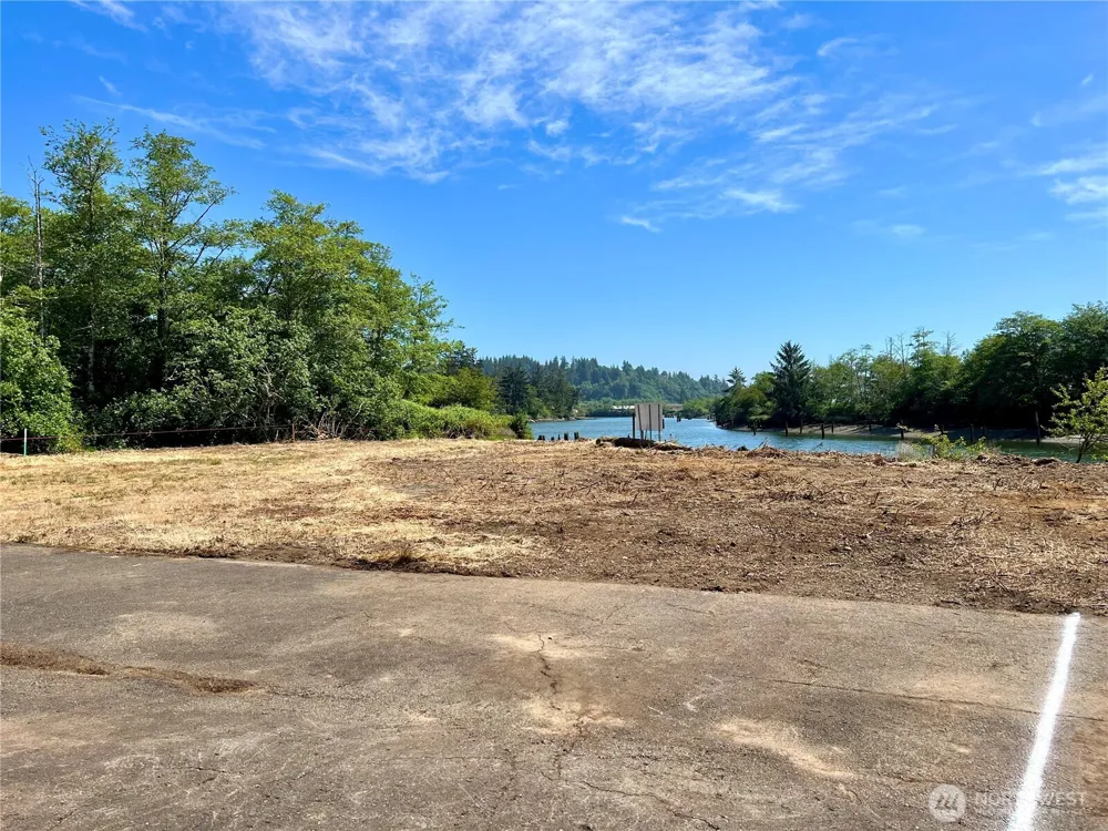 1010 Division Street Hoquiam, WA 98550