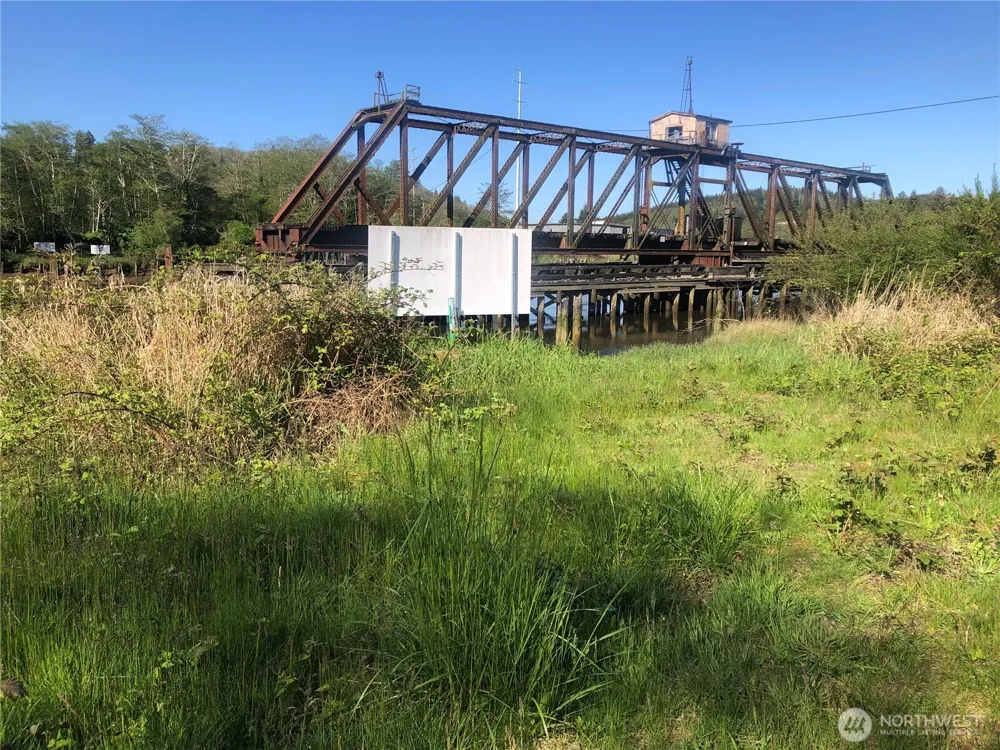 1010 Division Street Hoquiam, WA 98550
